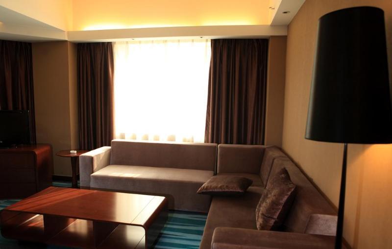 Metropolo Shijiazhuang Yuhua Hotell Exteriör bild